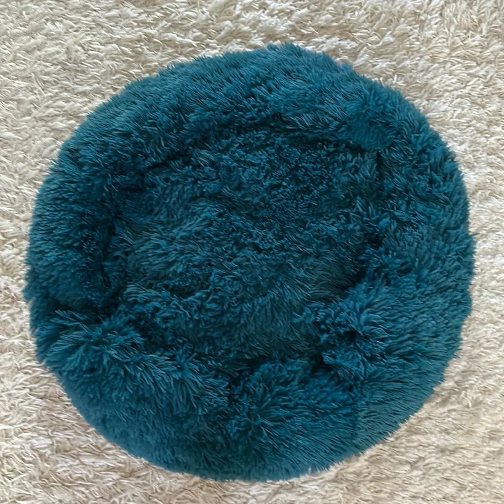 Bright Teal Blue Fluffy Pet Bed MEDIUM
